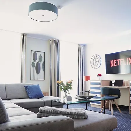 Apartment Mit Maritimem Flair - 1 Minute Zu & Seebruecke