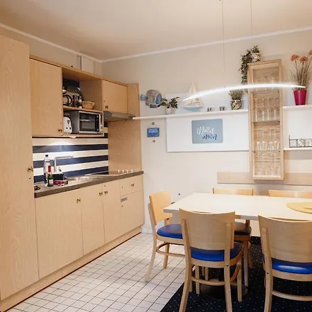Apartment Mit Maritimem Flair - 1 Minute Zu & Seebruecke